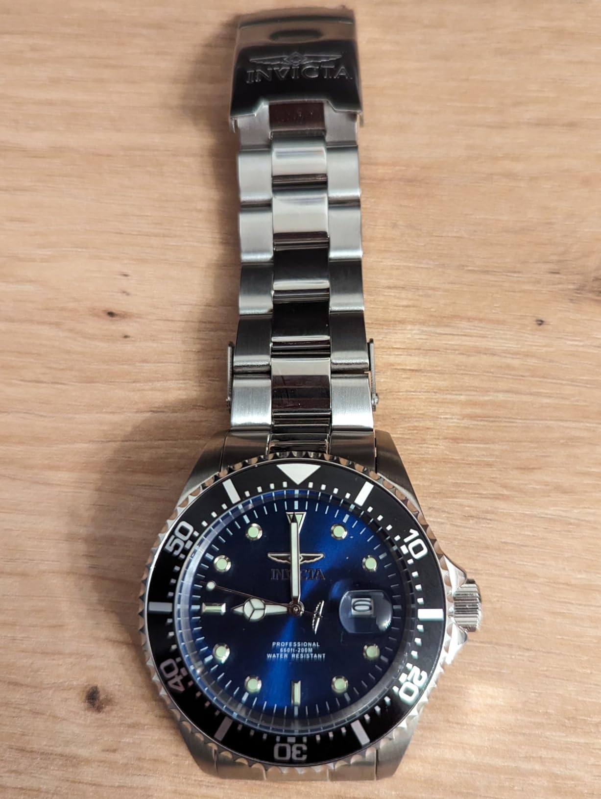 Tolle Uhr für den Preis