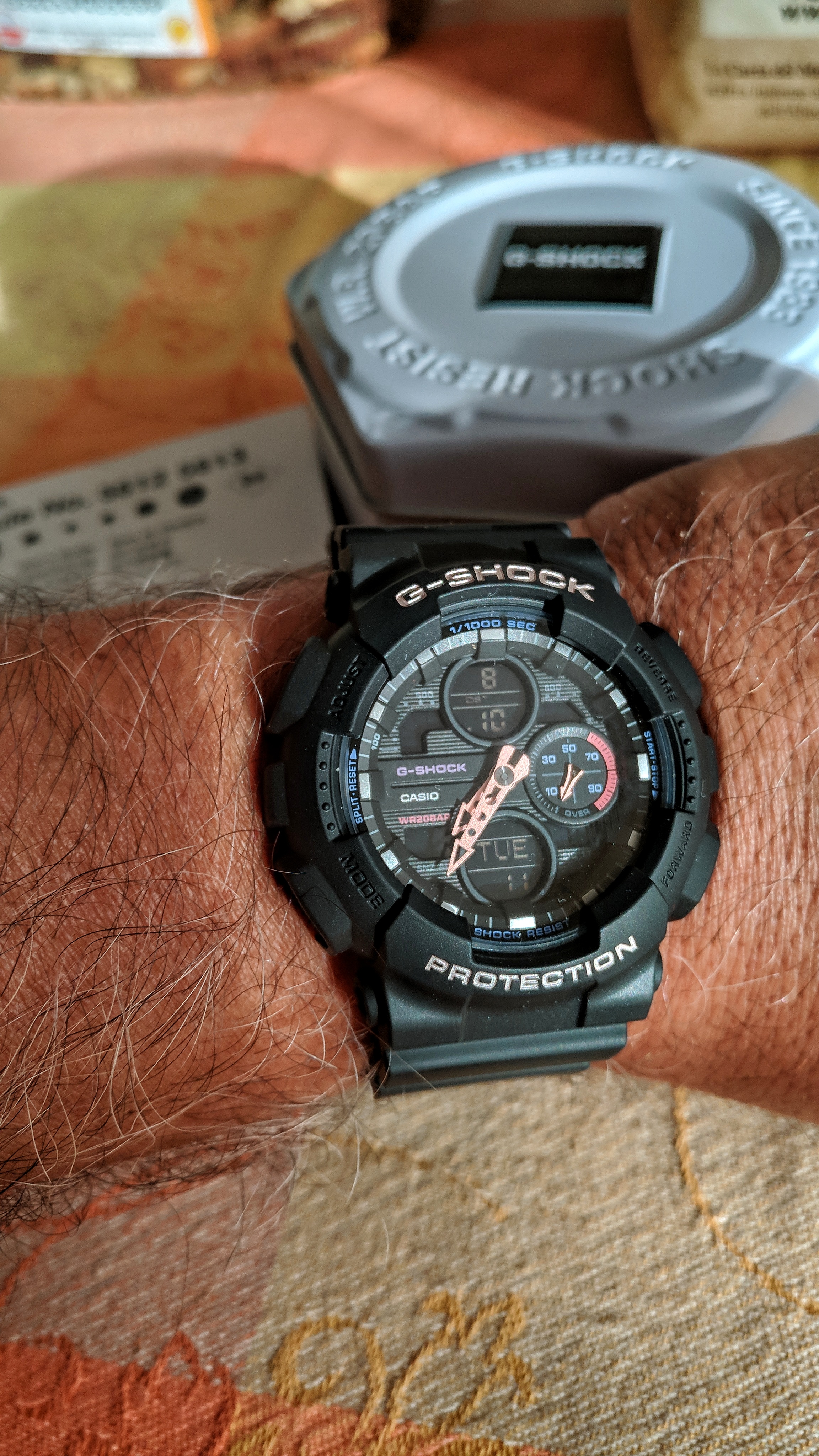 Robuste Uhr für jeden Tag