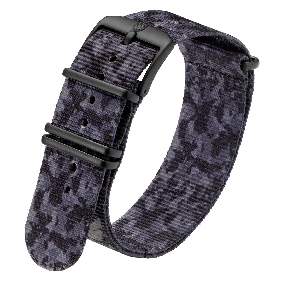 luminox-textilarmband-24-mm-schwarz-aus-nylon image 1