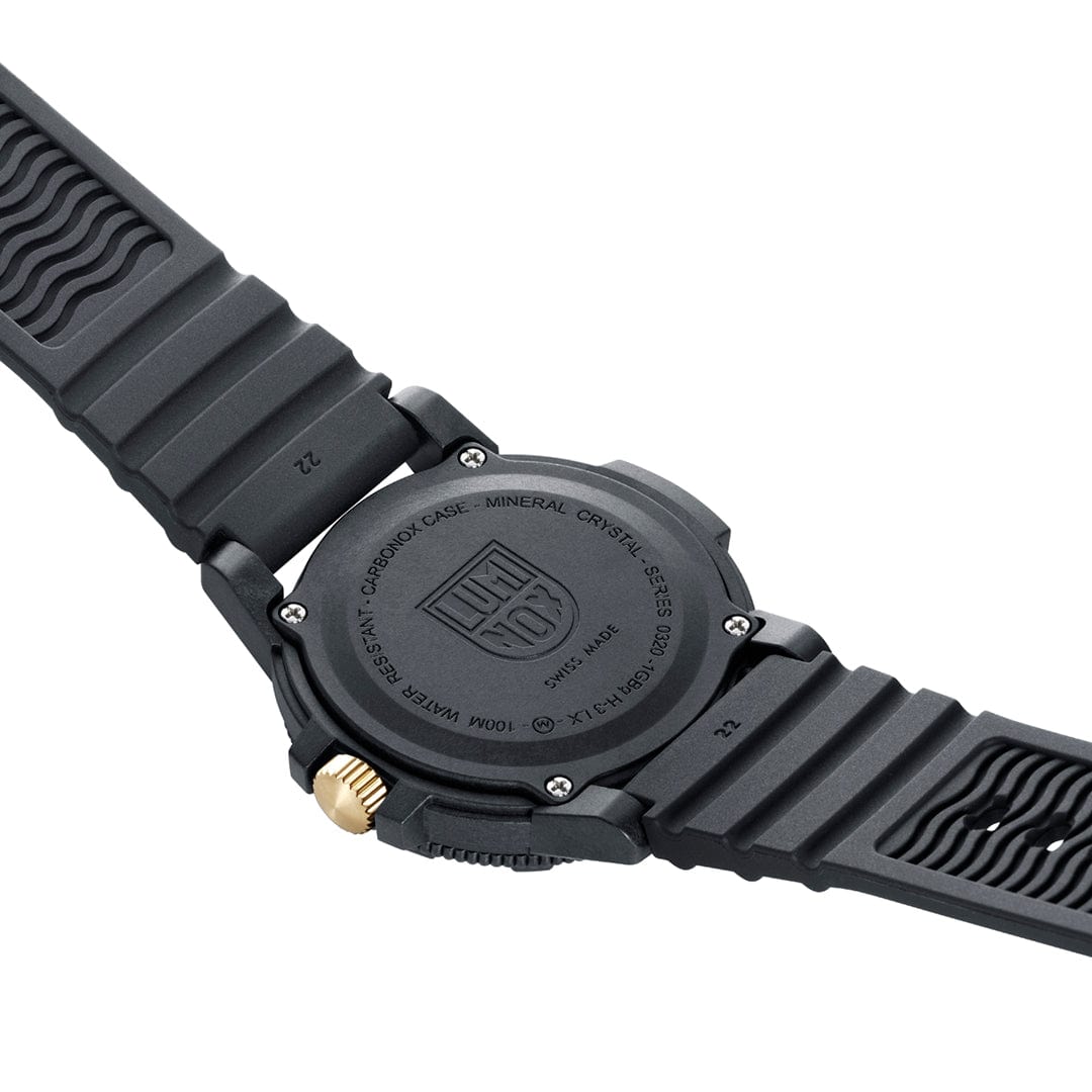 luminox-leatherback-sea-turtle-giant-outdooruhr-44mm-gold-schwarz image 4