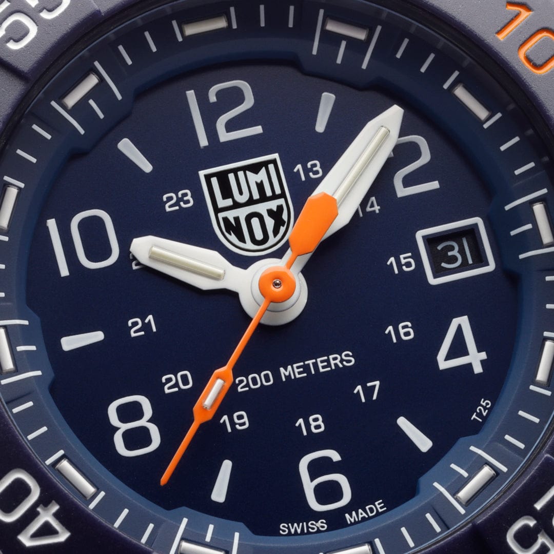 luminox-navy-seal-3250-back-to-the-blue-set-taucheruhr-45mm image 4