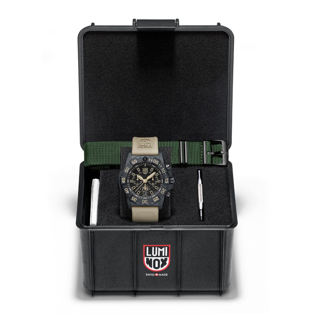 luminox-navy-seal-foundation-chronograph-herrenuhr-45-mm-set image 2
