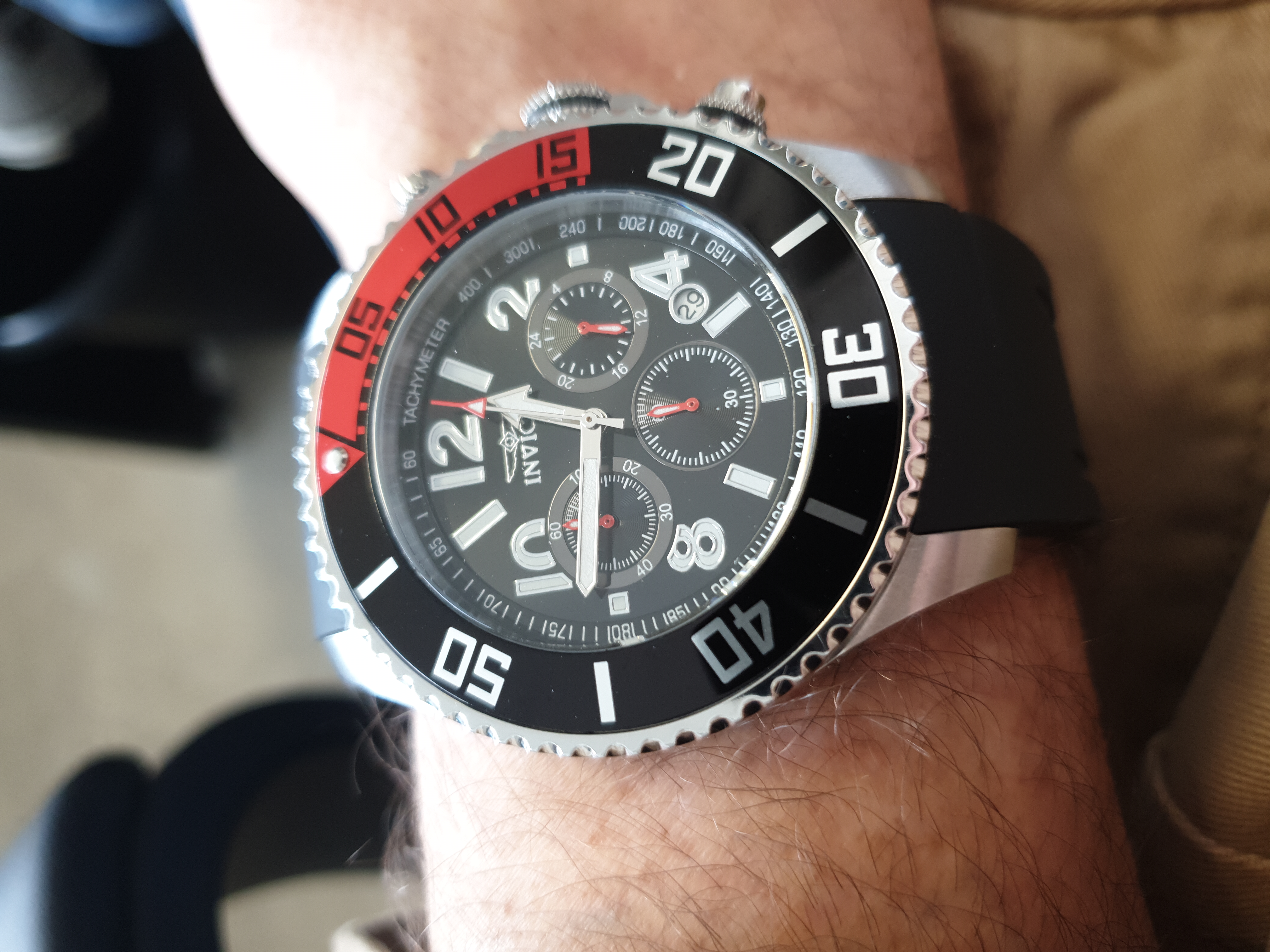 Mächtige Uhr