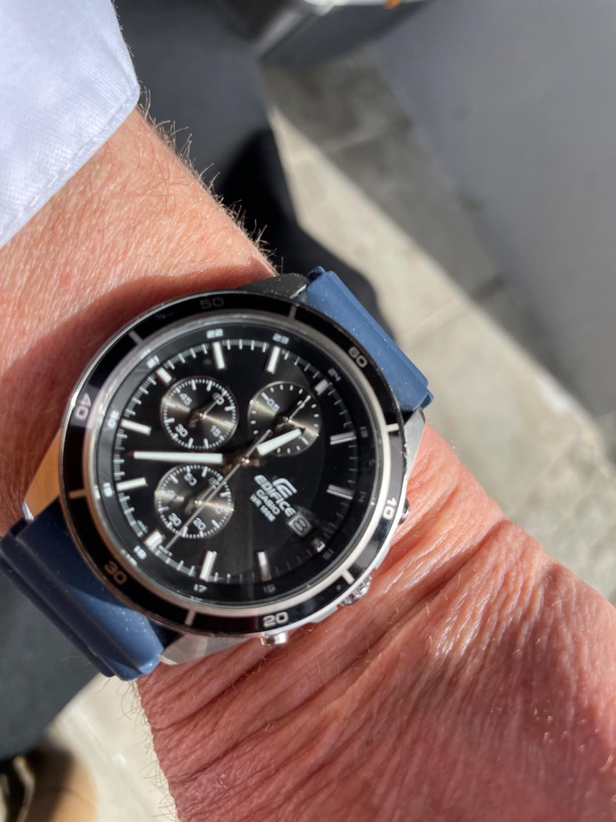 Tolle Uhr für jeden Tag
