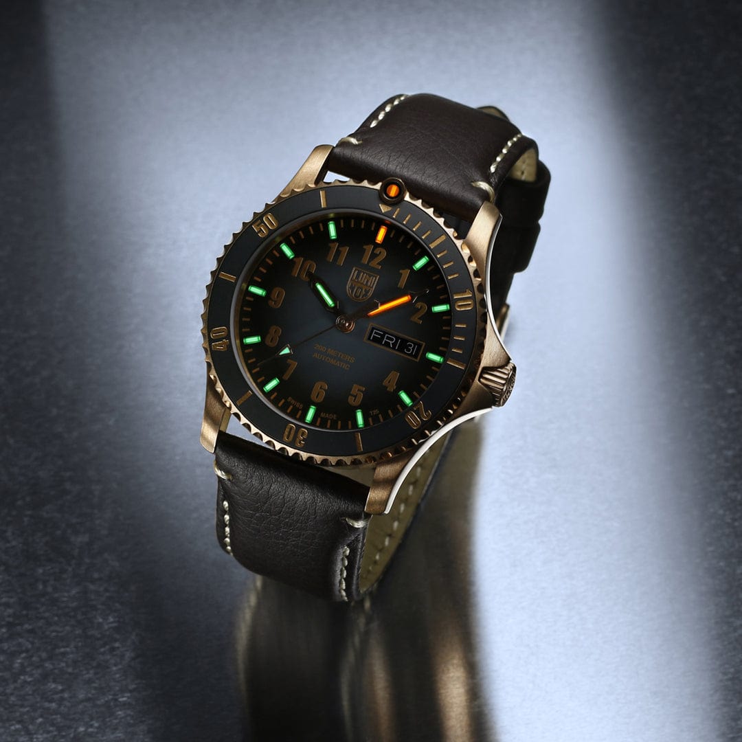 luminox-sport-timer-automatik-armbanduhr-bronze-42-mm-leder image 5