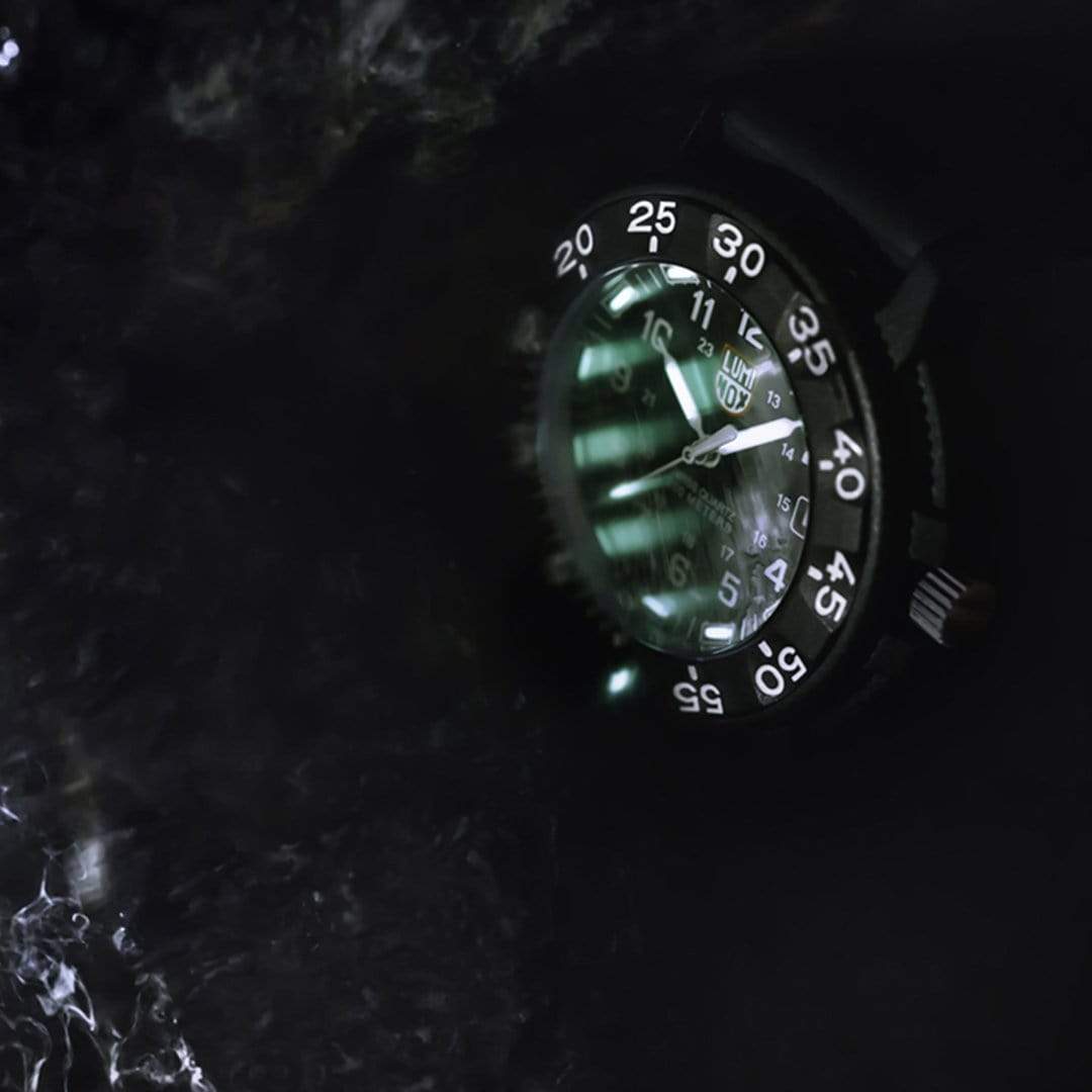 luminox-navy-seal-3001-taucheruhr-43mm-kautschuk-200m image 8