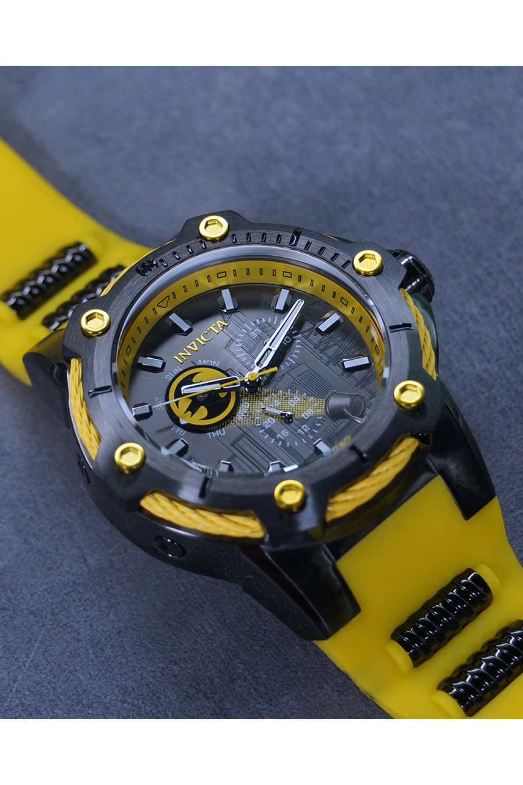 invicta-specialty-41174-batman-herrenuhr-53-mm image 2