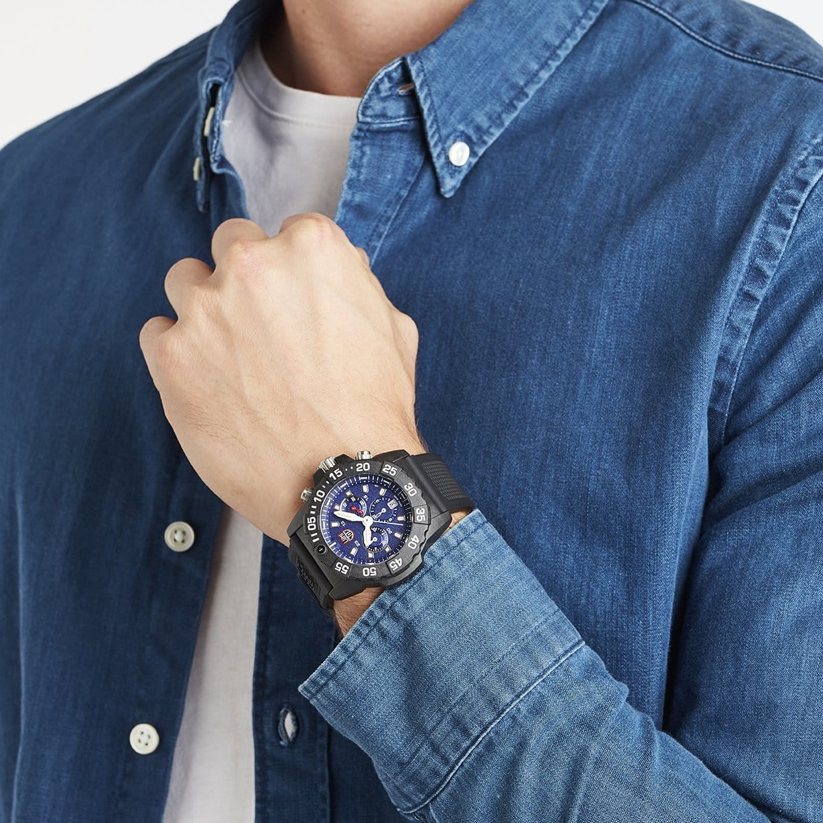 luminox-navy-seal-chronograph-45mm-herrenuhr-blau-carbon image 4