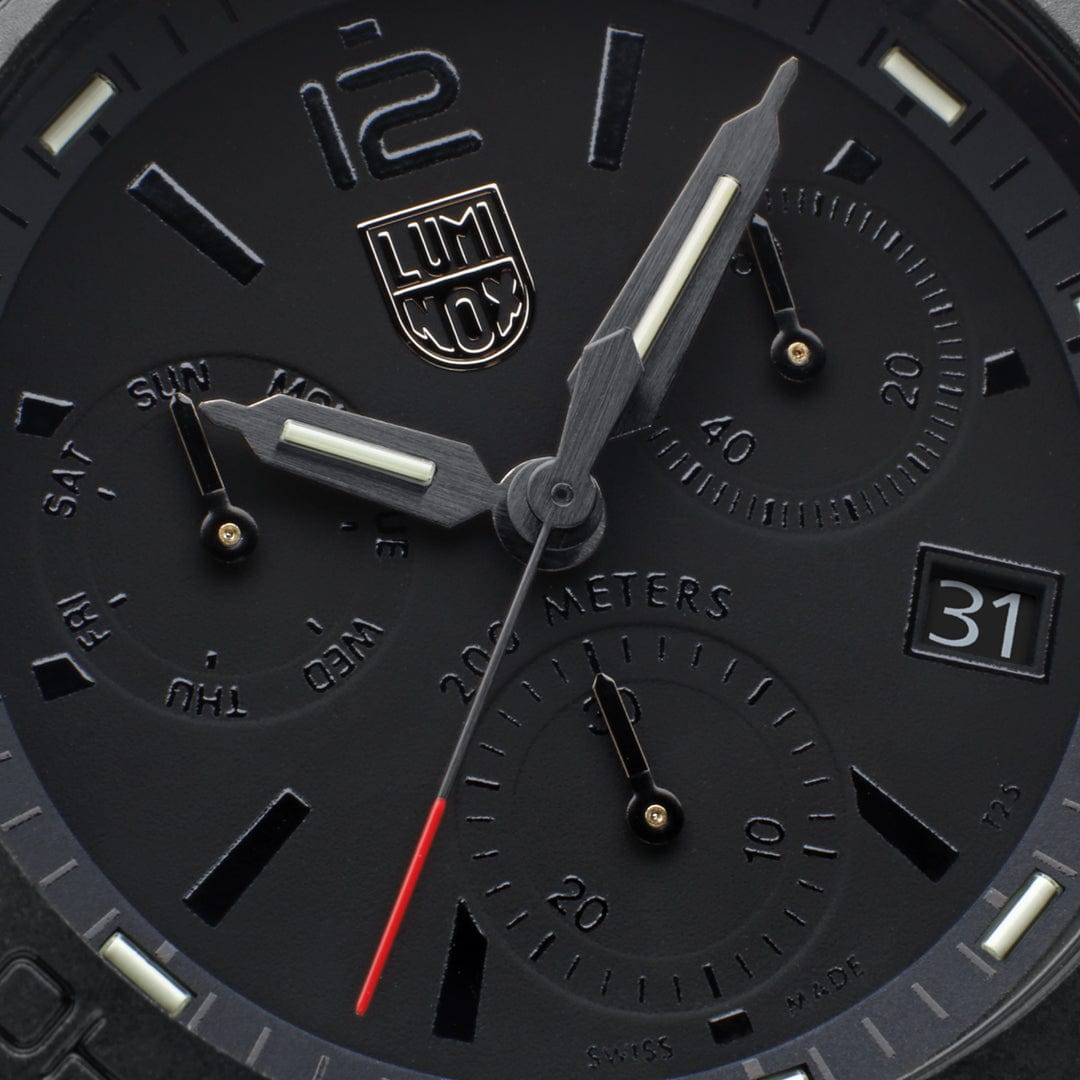 luminox-pacific-diver-chronograph-44-mm-blackout-taucheruhr image 4