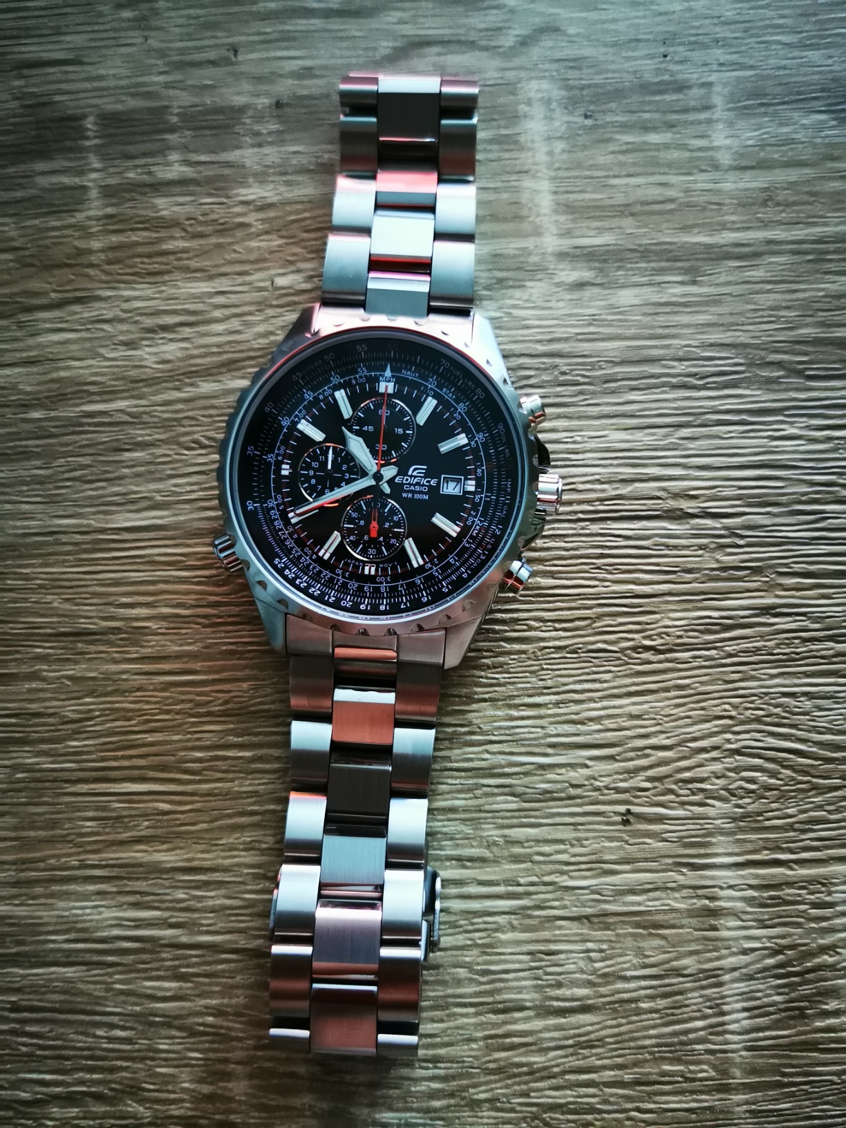 Wertige Herrenuhr
