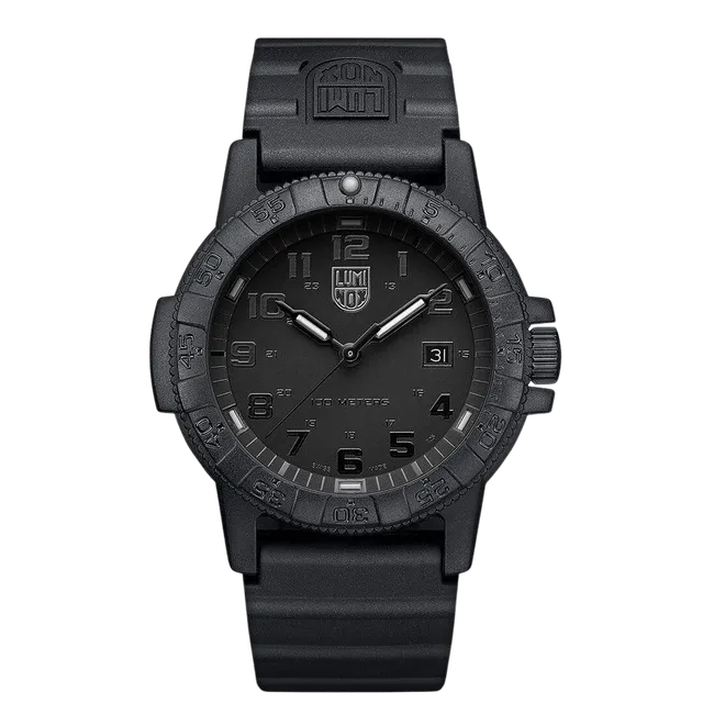 luminox-leatherback-sea-turtle-giant-outdooruhr-44-mm-blackout image 1