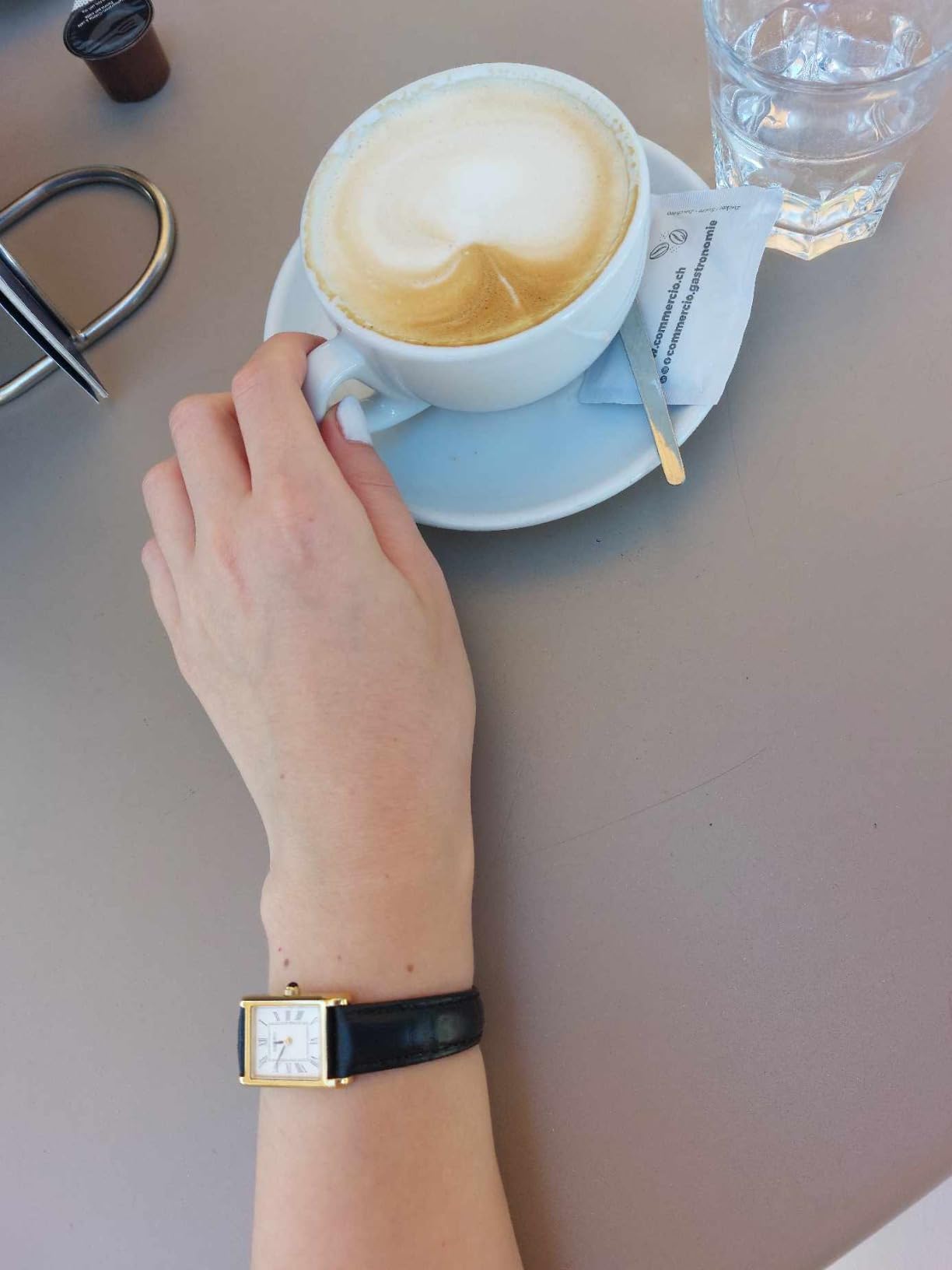 Schöne Uhr fürs Büro