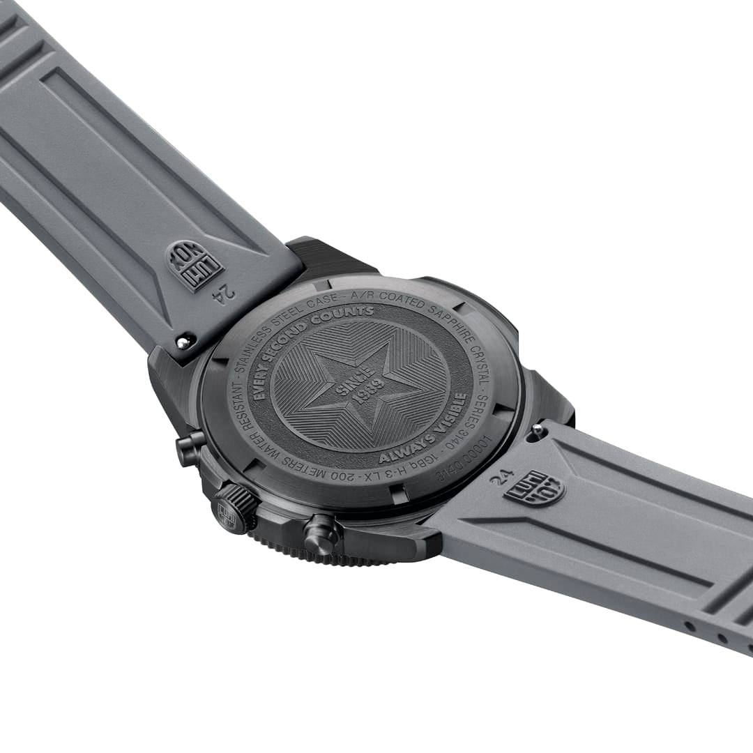 luminox-pacific-diver-chronograph-44-mm-graphitgrau image 3