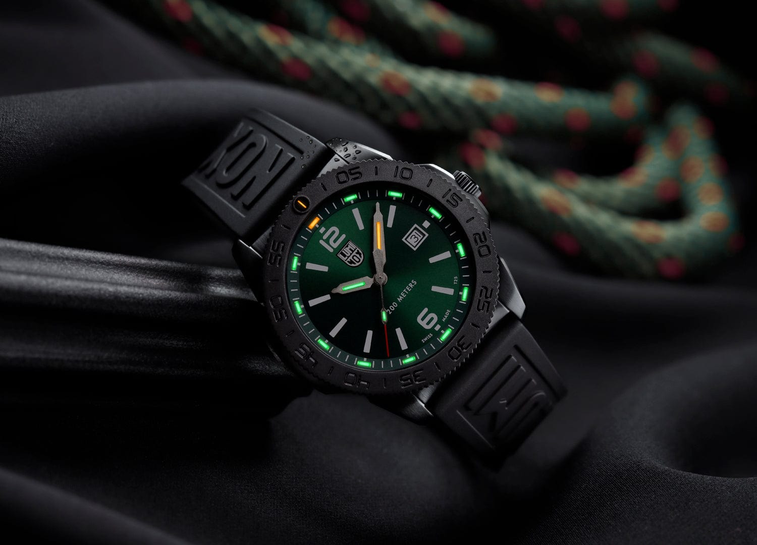 luminox-pacific-diver-taucheruhr-44-mm-gr-n-emerald-depths image 7
