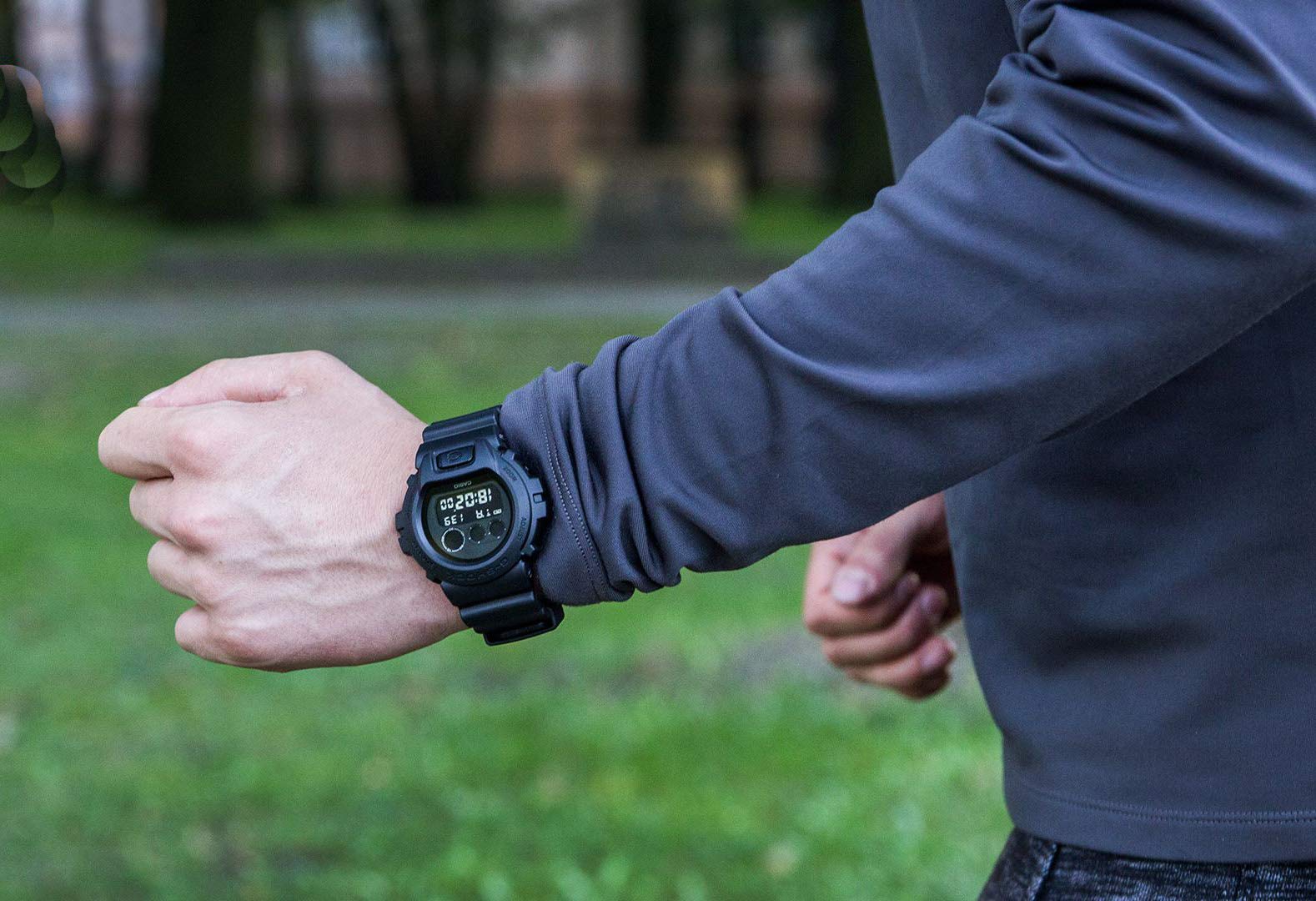 casio-g-shock-dw-6900bb-1er-herrenuhr-schwarz-digital image 6