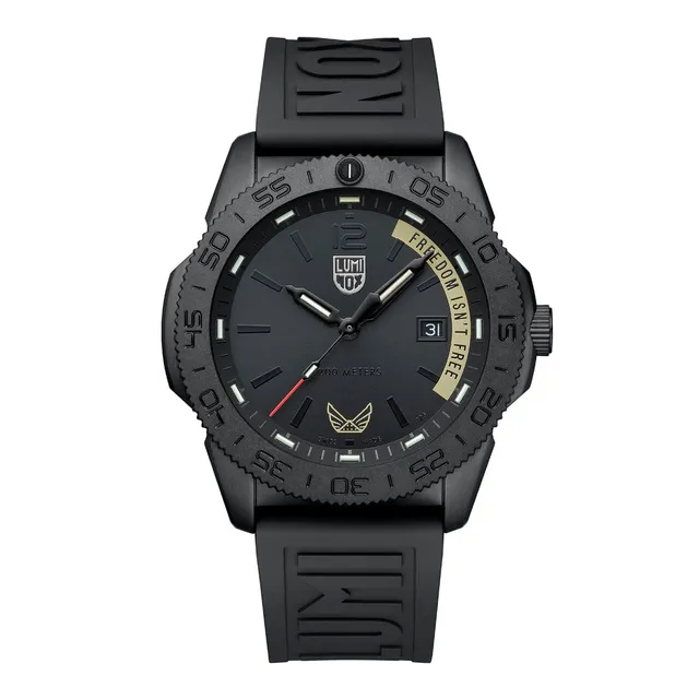luminox-volition-america-freedom-isn-t-free-taucheruhr-44-mm image 1