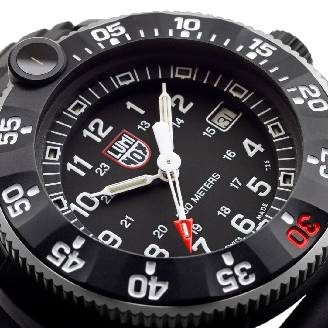 luminox-navy-seal-3001-heritage-taucheruhr-43-mm-carbon image 5