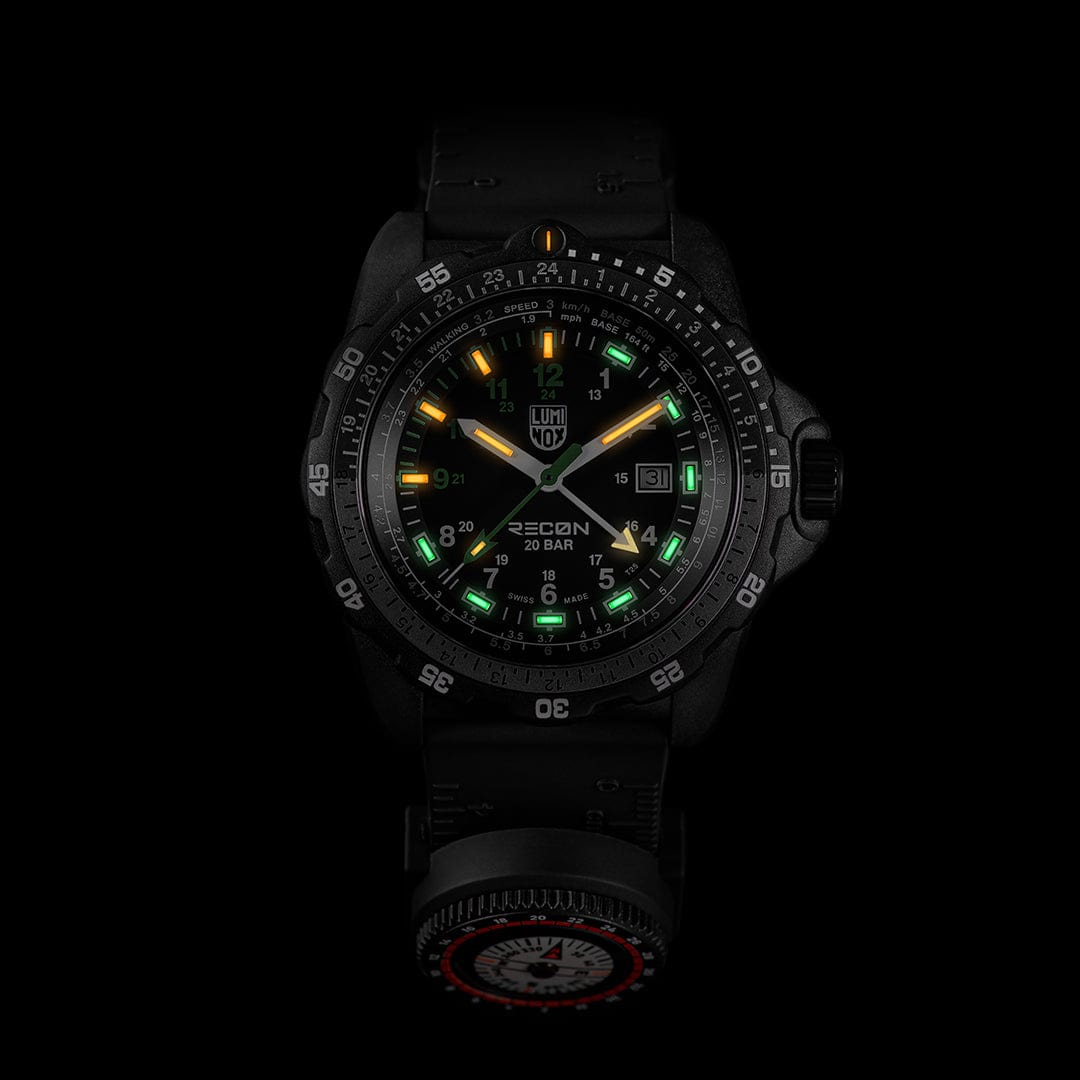 luminox-recon-nav-spec-outdoor-watch-46mm-gmt-carbon-kompass image 8