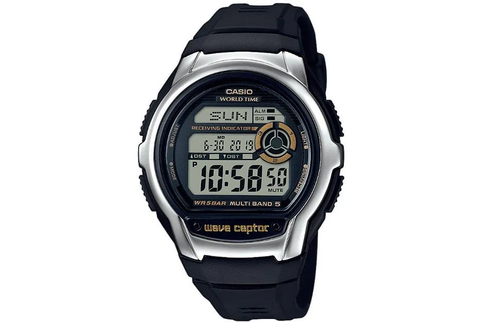 casio-wave-ceptor-herren-funkuhr-resin-5-bar image 1
