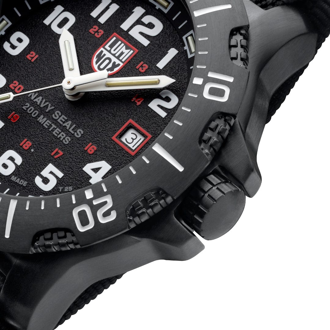 luminox-navy-seal-4230-taucheruhr-45mm-schwarz-200m image 6