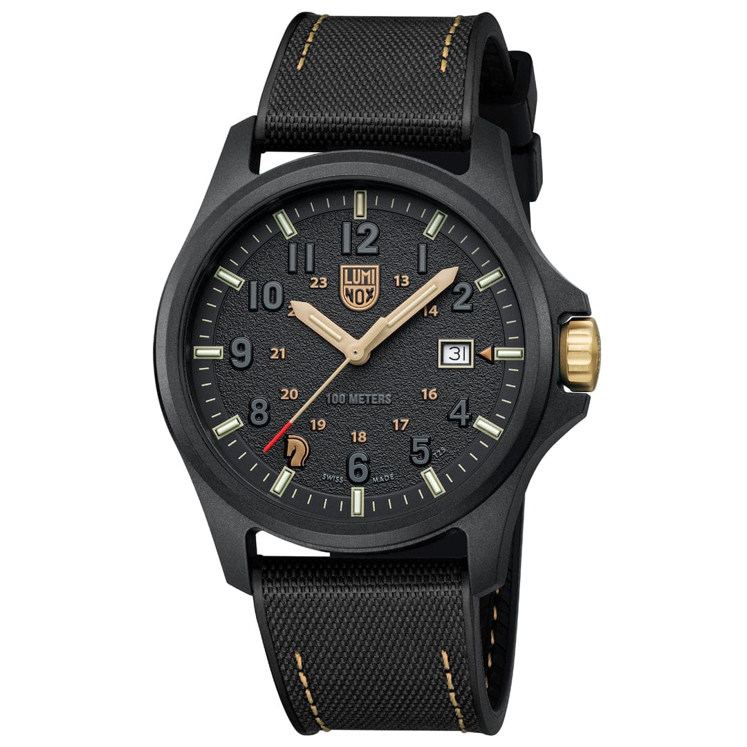 luminox-atacama-field-43-mm-felduhr-year-of-horse-limited-edition image 8