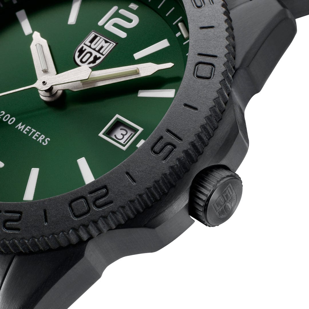 luminox-pacific-diver-taucheruhr-44-mm-gr-n-emerald-depths image 3