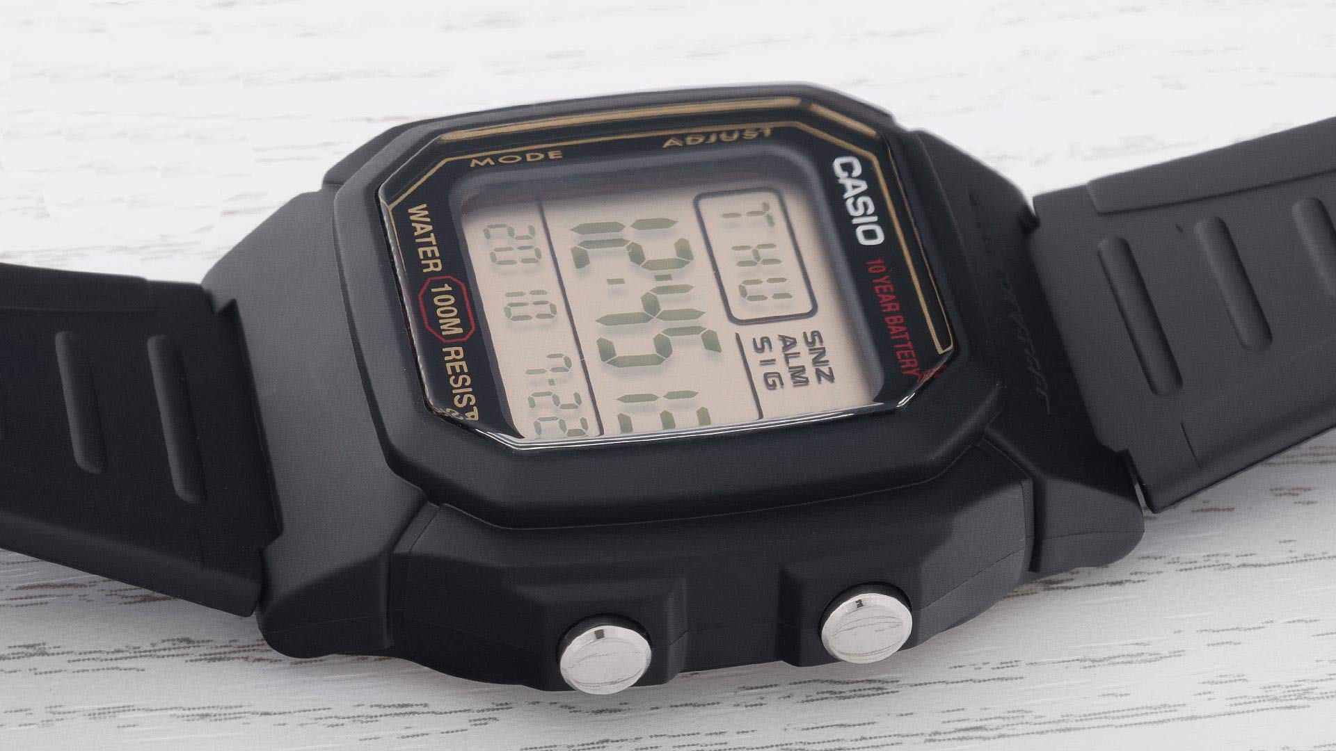 casio-retro-unisex-digitaluhr-edelstahl-bernstein-anzeige image 3
