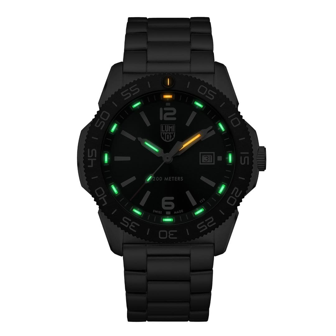 luminox-pacific-diver-3137-taucheruhr-44-mm-silber image 2