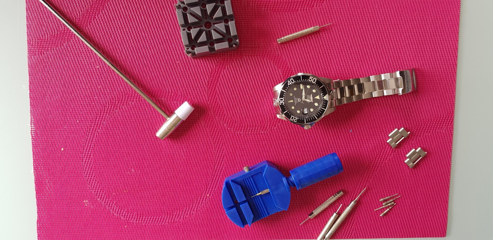 Tolle Uhr für große Handgelenke