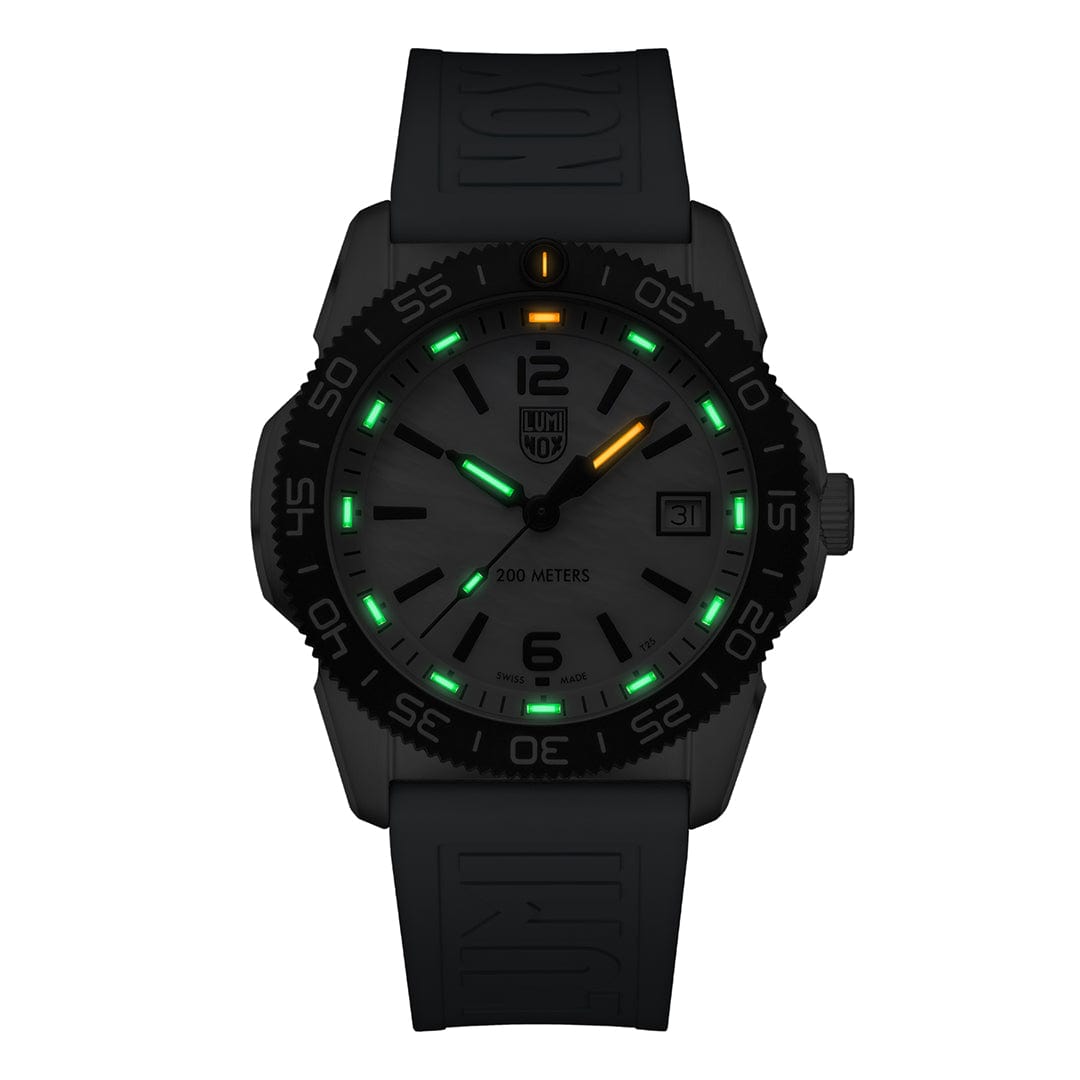 luminox-pacific-diver-ripple-taucheruhr-39-mm-perlmutt image 2