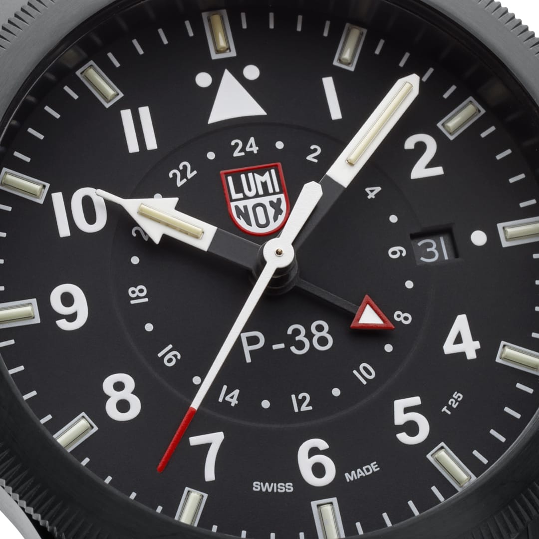 luminox-p-38-lightning-9520-fliegeruhr-42-mm-gmt-3 image 3